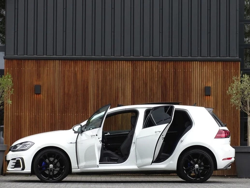 Volkswagen Golf - Afbeelding 8 van 30