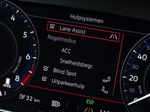 Volkswagen Golf - Afbeelding 24 van 30