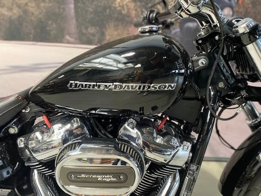 Harley-Davidson Breakout - Afbeelding 3 van 12