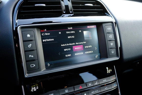 Jaguar XE - Afbeelding 16 van 30