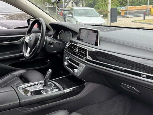 BMW 7 Serie - Afbeelding 13 van 24