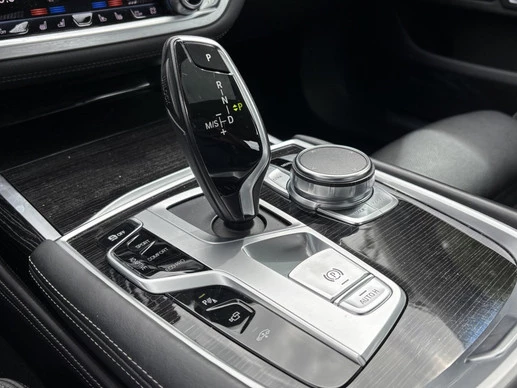 BMW 7 Serie - Afbeelding 17 van 24