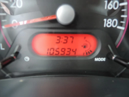 Nissan Pixo - Afbeelding 6 van 15