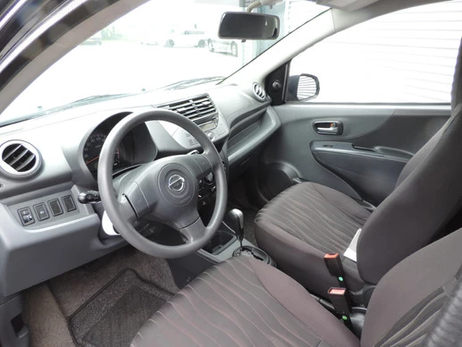 Nissan Pixo - Afbeelding 9 van 15