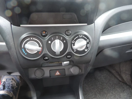 Nissan Pixo - Afbeelding 10 van 15