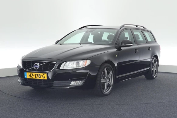 Volvo V70 - Afbeelding 1 van 30