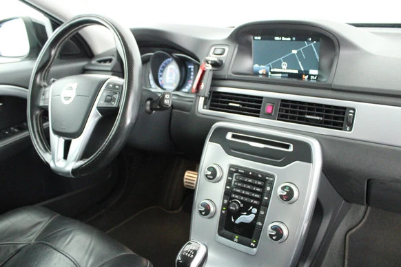 Volvo V70 - Afbeelding 2 van 30