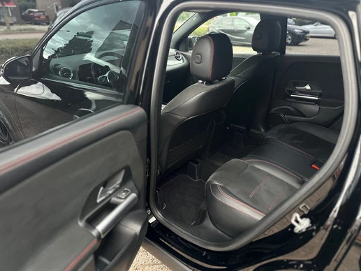 Mercedes-Benz GLA - Afbeelding 24 van 27