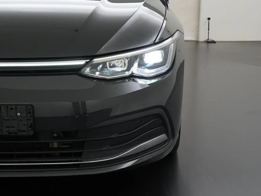 Volkswagen Golf - Afbeelding 26 van 30