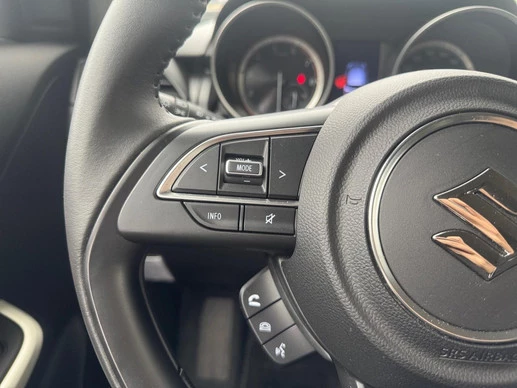 Suzuki Swift - Afbeelding 14 van 27