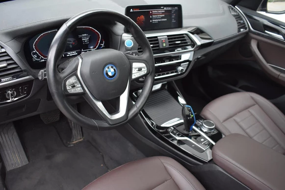 BMW iX3 - Afbeelding 10 van 30