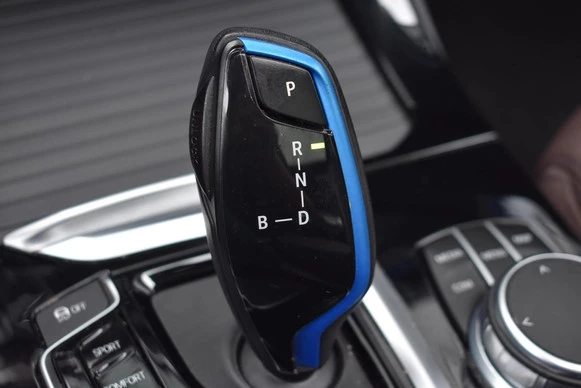 BMW iX3 - Afbeelding 24 van 30