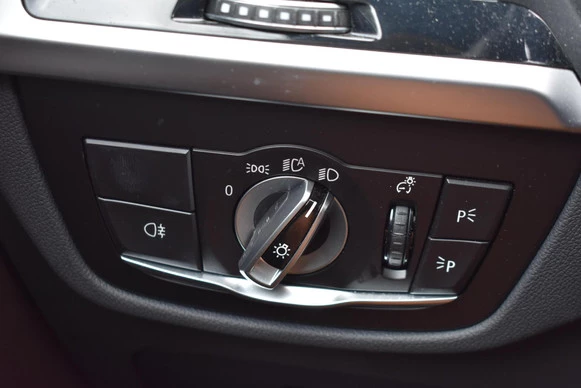BMW iX3 - Afbeelding 28 van 30