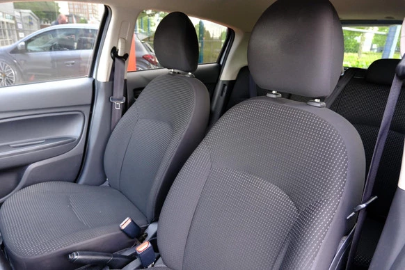 Mitsubishi Space Star - Afbeelding 16 van 25