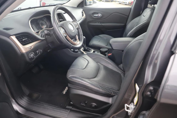 Jeep Cherokee - Afbeelding 8 van 27