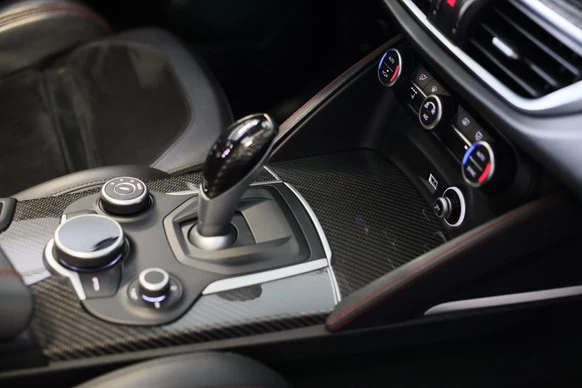 Alfa Romeo Stelvio - Afbeelding 29 van 30