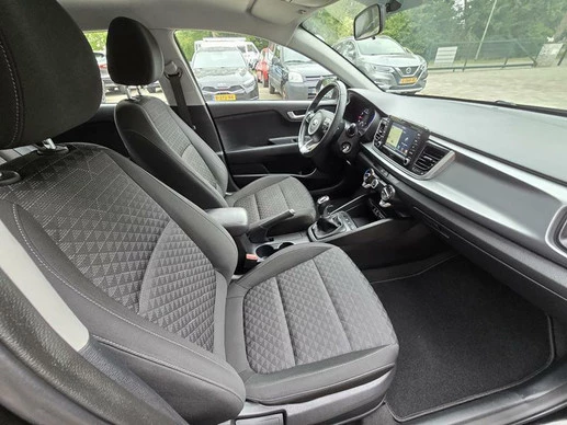 Kia Rio - Afbeelding 4 van 30