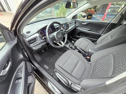Kia Rio - Afbeelding 13 van 30