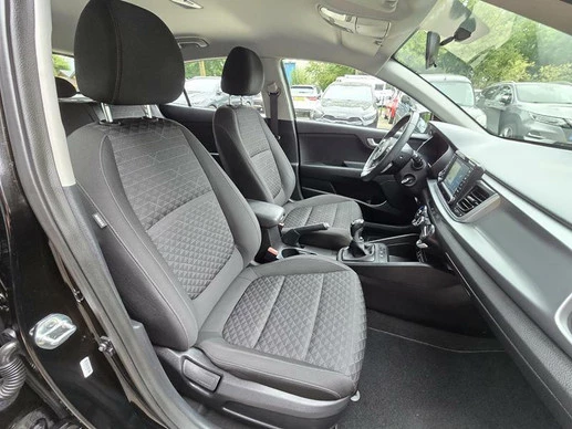 Kia Rio - Afbeelding 15 van 30
