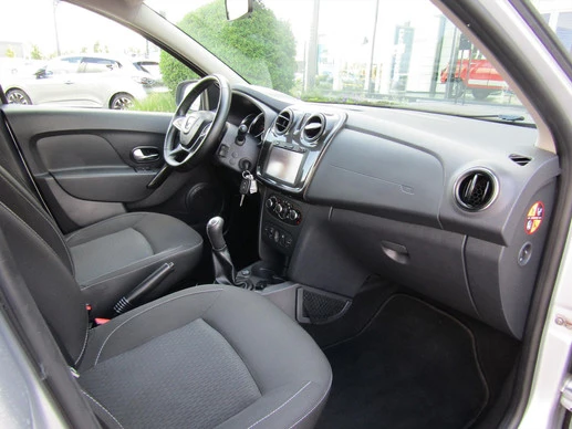 Dacia Logan - Afbeelding 20 van 27
