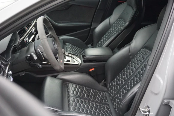 Audi RS4 - Afbeelding 11 van 30