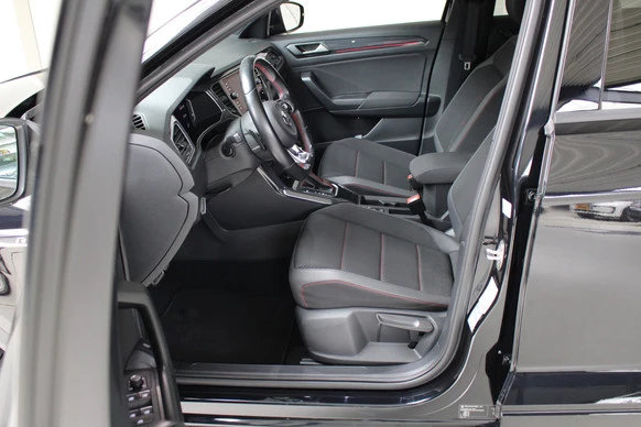 Volkswagen T-Roc - Afbeelding 17 van 30