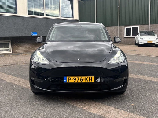 Tesla Model Y - Afbeelding 2 van 30