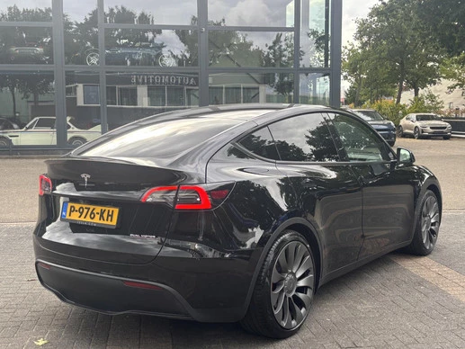 Tesla Model Y - Afbeelding 4 van 30
