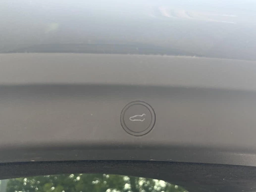 Tesla Model Y - Afbeelding 6 van 30
