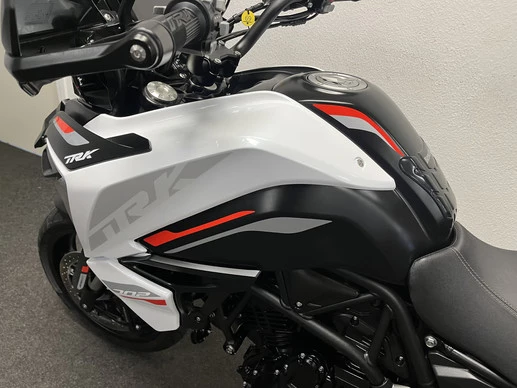 Benelli TRK - Afbeelding 19 van 22