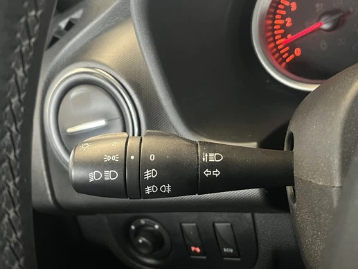 Dacia Logan - Afbeelding 18 van 30