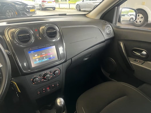 Dacia Logan - Afbeelding 24 van 30