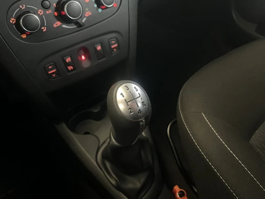 Dacia Logan - Afbeelding 30 van 30