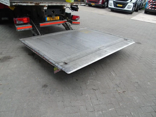 Iveco Stralis - Afbeelding 13 van 30