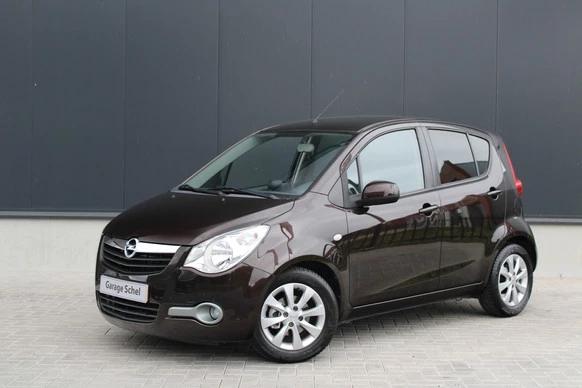 Opel Agila - Afbeelding 1 van 30