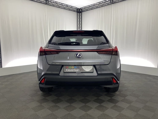 Lexus UX - Afbeelding 7 van 30