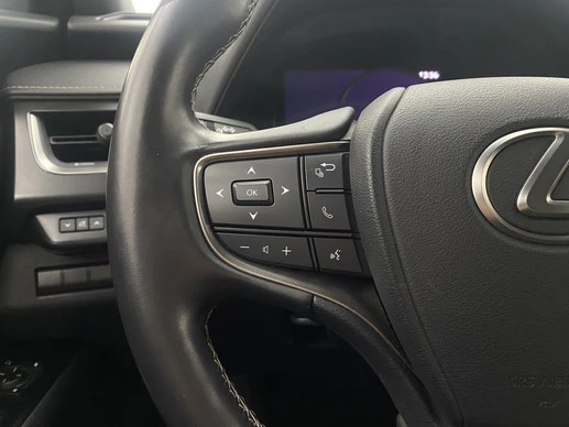 Lexus UX - Afbeelding 16 van 30
