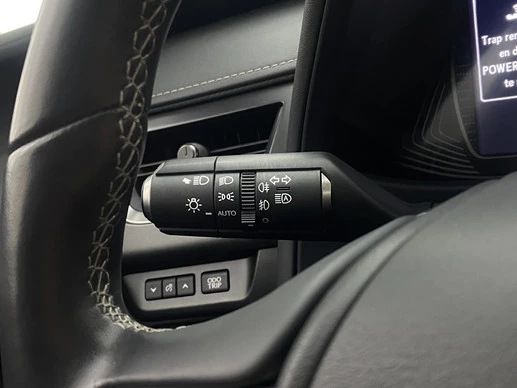 Lexus UX - Afbeelding 18 van 30