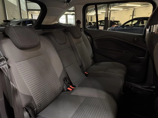 Ford Grand C-Max - Afbeelding 24 van 28