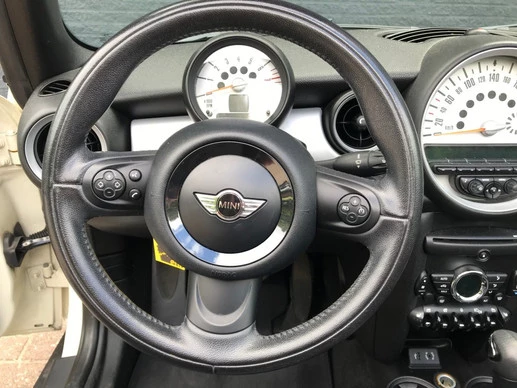 MINI Cooper Cabrio - Afbeelding 19 van 30
