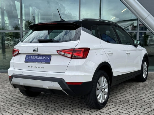 SEAT Arona - Afbeelding 2 van 30