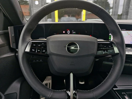 Opel Astra - Afbeelding 18 van 27