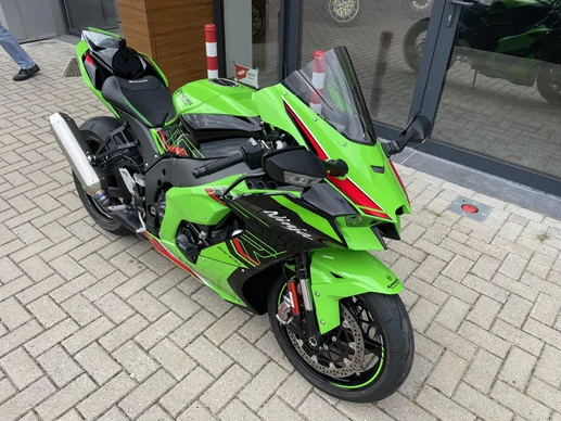 Kawasaki Ninja ZX - Afbeelding 18 van 22