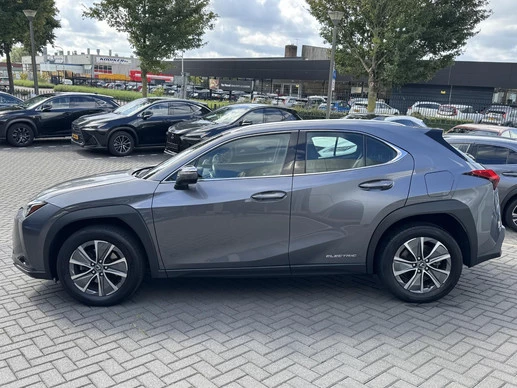 Lexus UX - Afbeelding 8 van 30