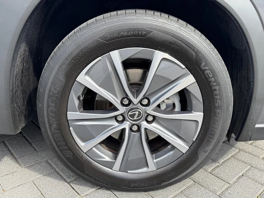 Lexus UX - Afbeelding 10 van 30