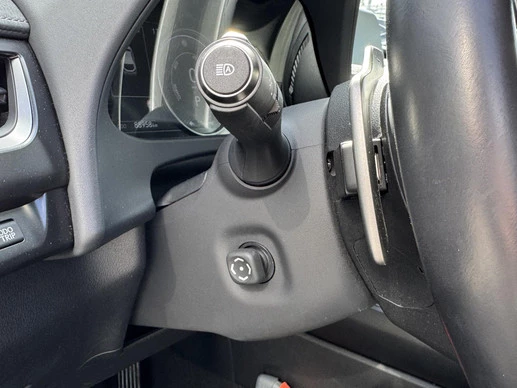 Lexus UX - Afbeelding 17 van 30