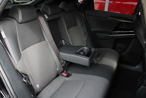 Toyota bZ4X - Afbeelding 8 van 30