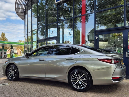 Lexus ES - Afbeelding 4 van 30