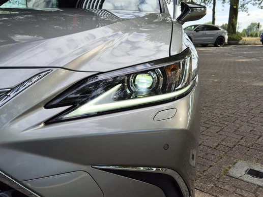Lexus ES - Afbeelding 11 van 30