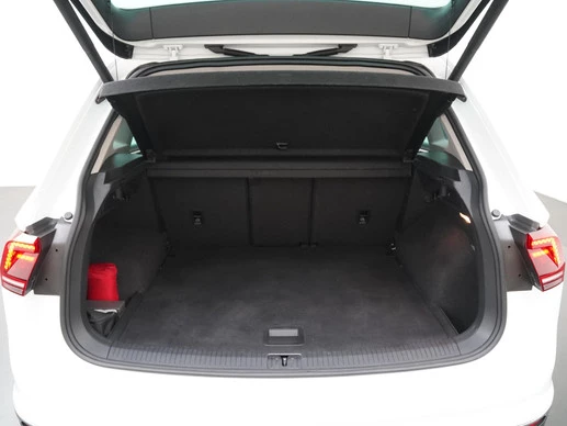 Volkswagen Tiguan - Afbeelding 22 van 30